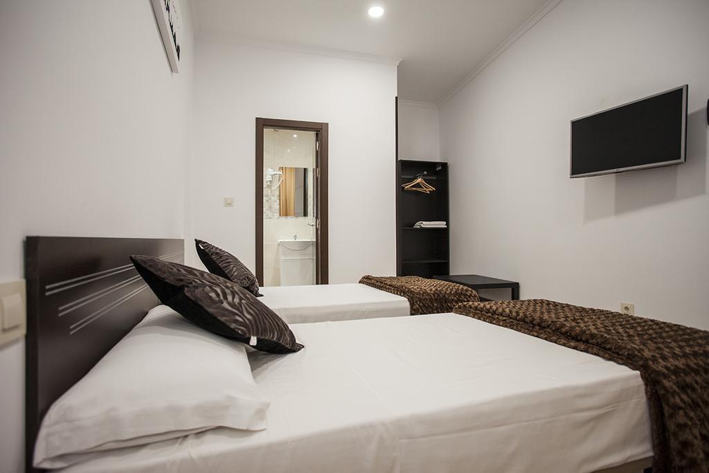 Hostal Rincon De Sol - Centro Madrid - Self Checkin Kültér fotó